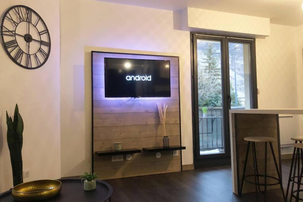 Appartement Cosy Proche De La Gare 생장드모리엔느 외부 사진
